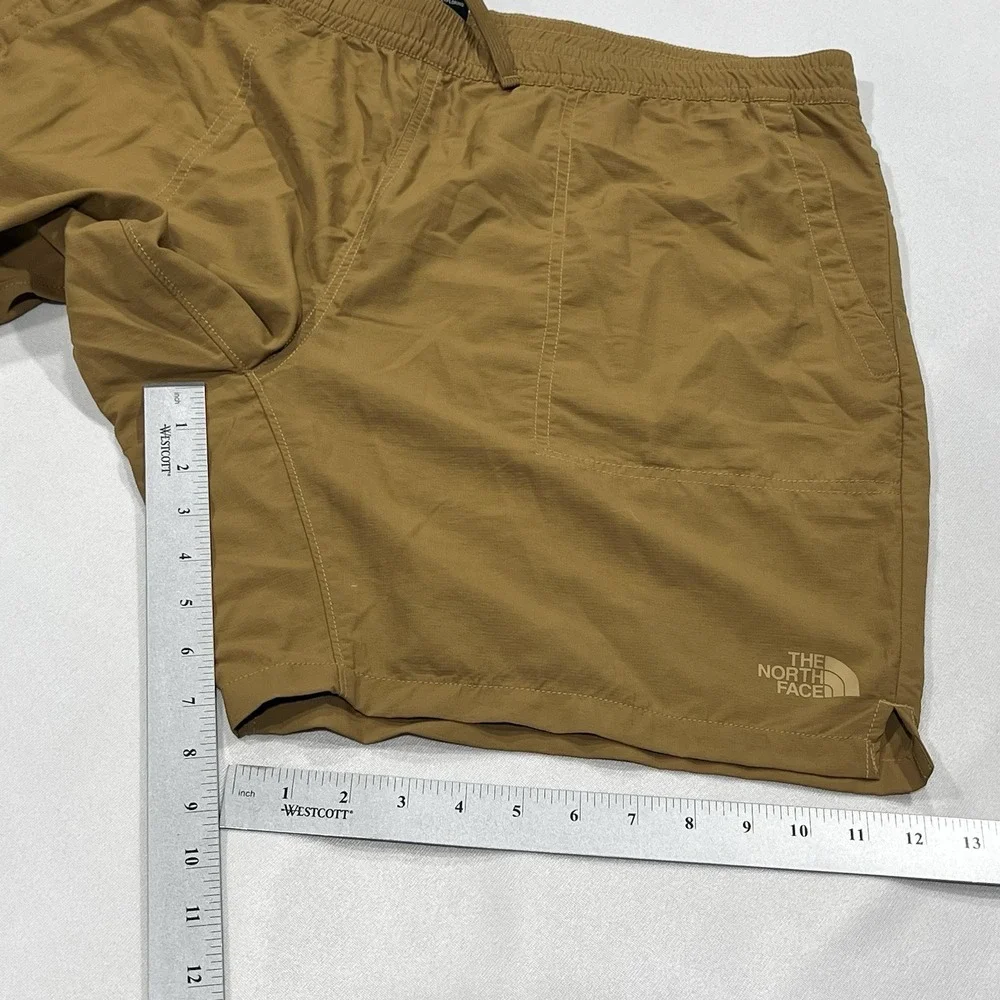 The‎ North Face Nylon Men Brown Outdoor Hiking Lightweight Pocket Size XL 38